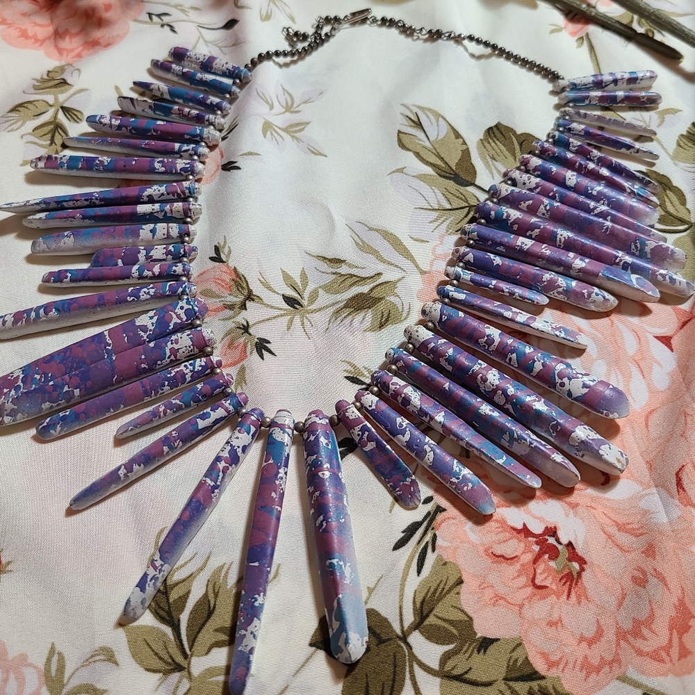 Stunning Ladies Necklace for sale Rare Vintage purple - Picture 5 of 12